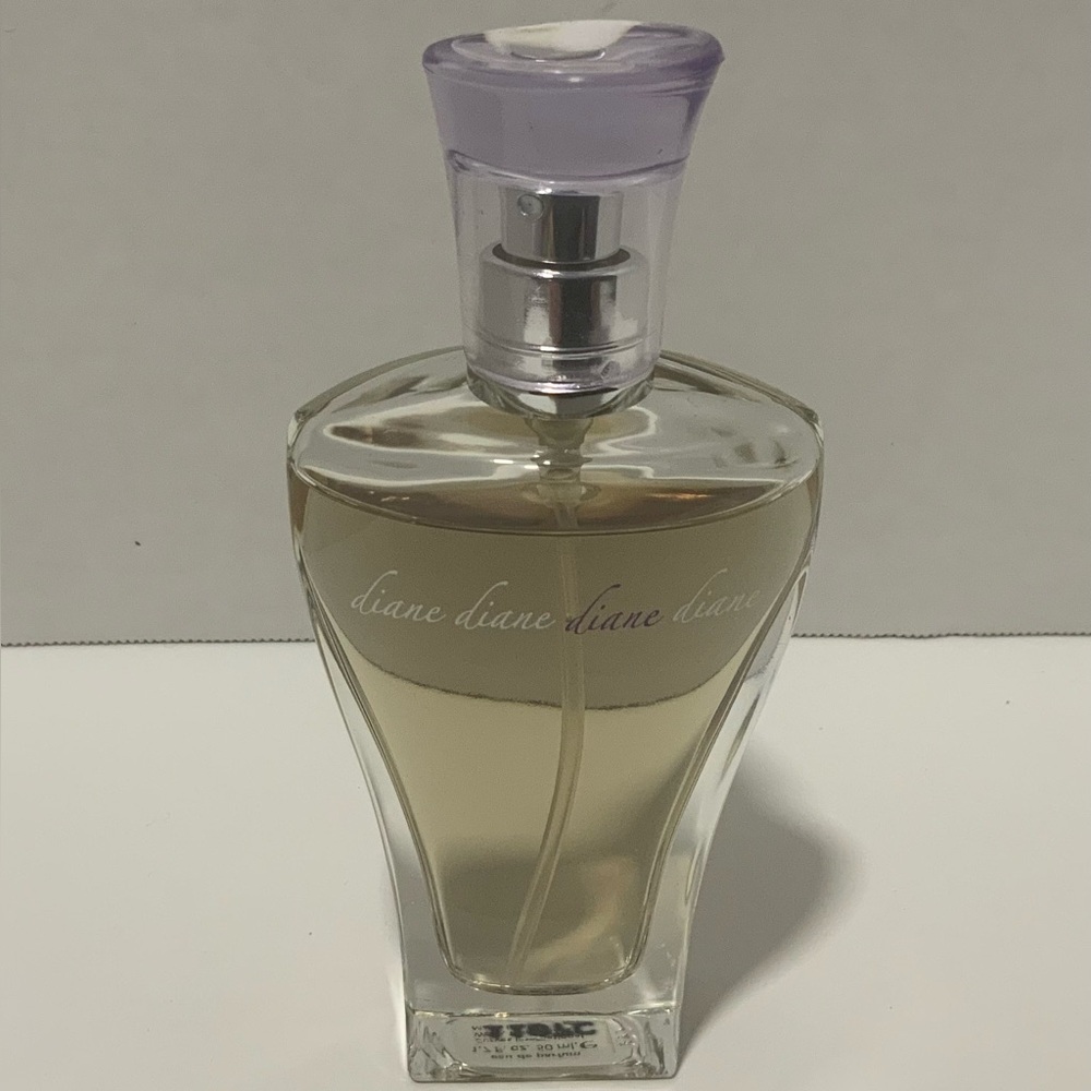 Diane eau de parfum spray 1.74 L50 MI curves international RARE